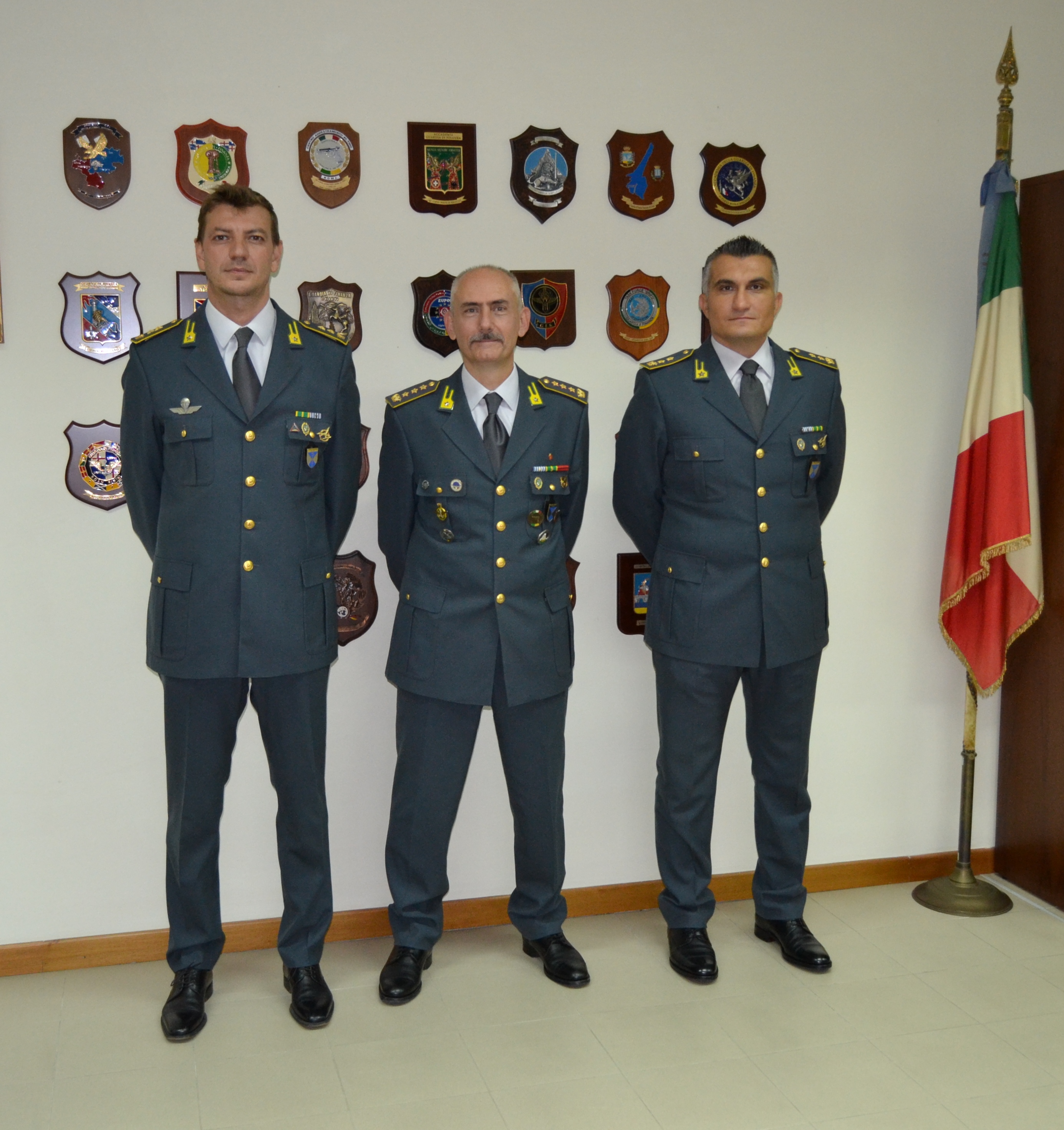 Taranto Guardia Di Finanza Cambio Di Comando Al Nucleo Di Polizia