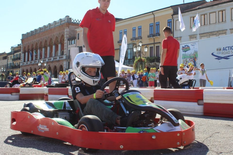 Karting In Piazza Evento Che Ogni Anno Prevede Solo Nove