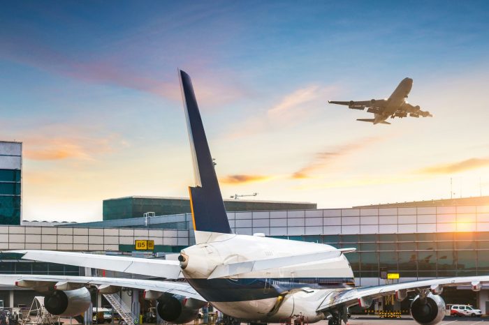 Tilt informatico paralizza gli aeroporti pugliesi: voli cancellati e ritardi