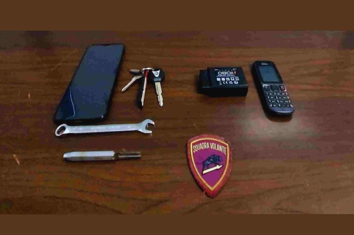 Lecce: due brindisini con attrezzi da scasso fermati dalla Polizia