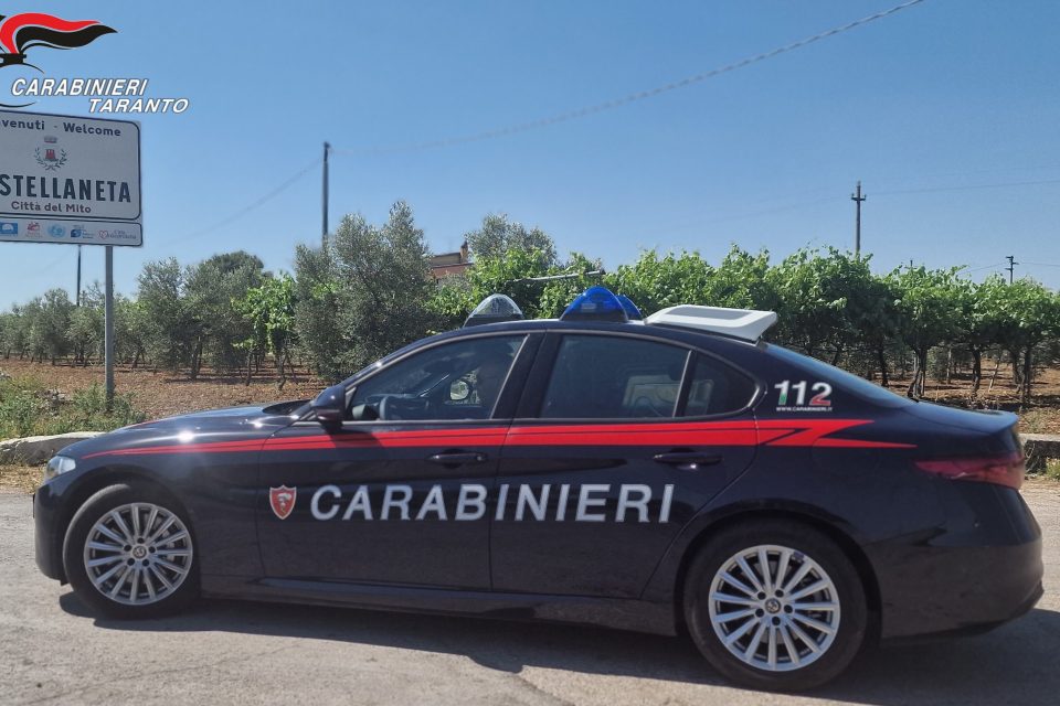 Arresto a Taranto - Questa mattina i Carabinieri di Palagianello hanno arrestato un 39enne tarantino, ultimo ricercato per furti ai danni di anziani. L'articolo esamina i dettagli dell'operazione.