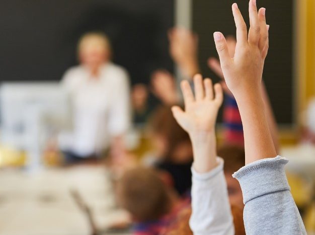 Povertà educativa Lecce: convegno sociale e legislativo