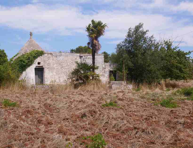 Vivere in Puglia stile di vita, Martina Franca trullo da restaurare