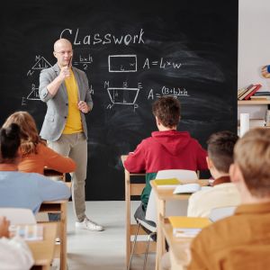 Inizio scuola in Puglia: 600 cattedre ancora vuote