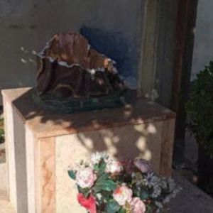 La statua di Sant'Antonio Abate distrutta a Lecce: il vescovo condanna il gesto